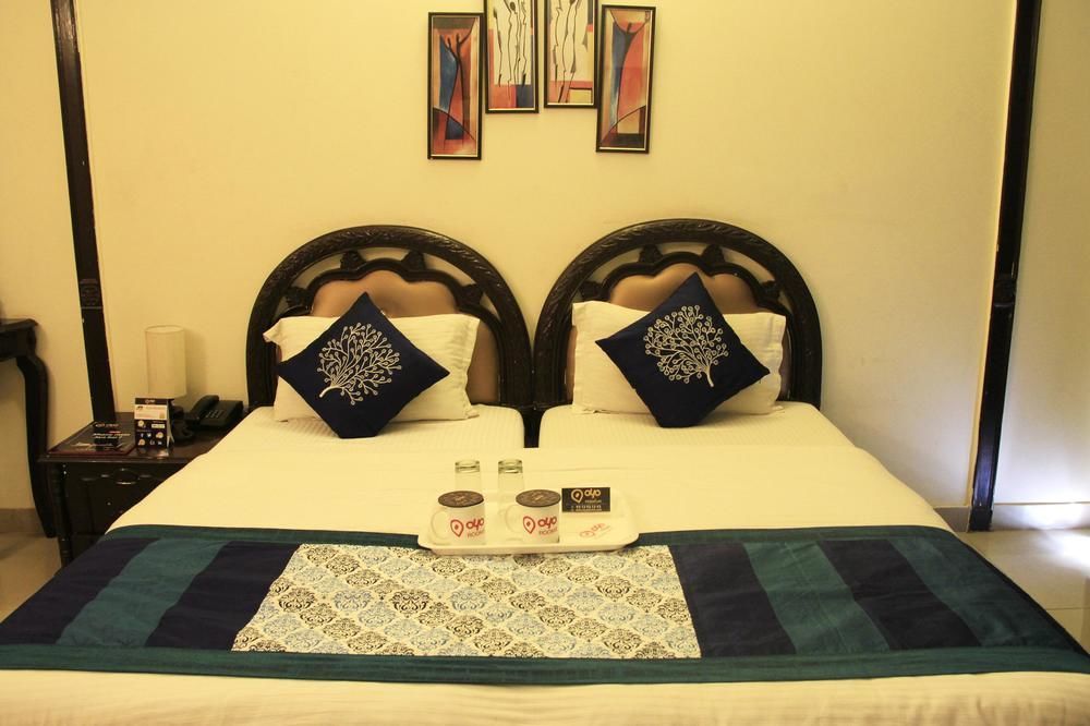 גורגאון Oyo Near Mg Road Near Aravali Biodiversity Park מראה חיצוני תמונה