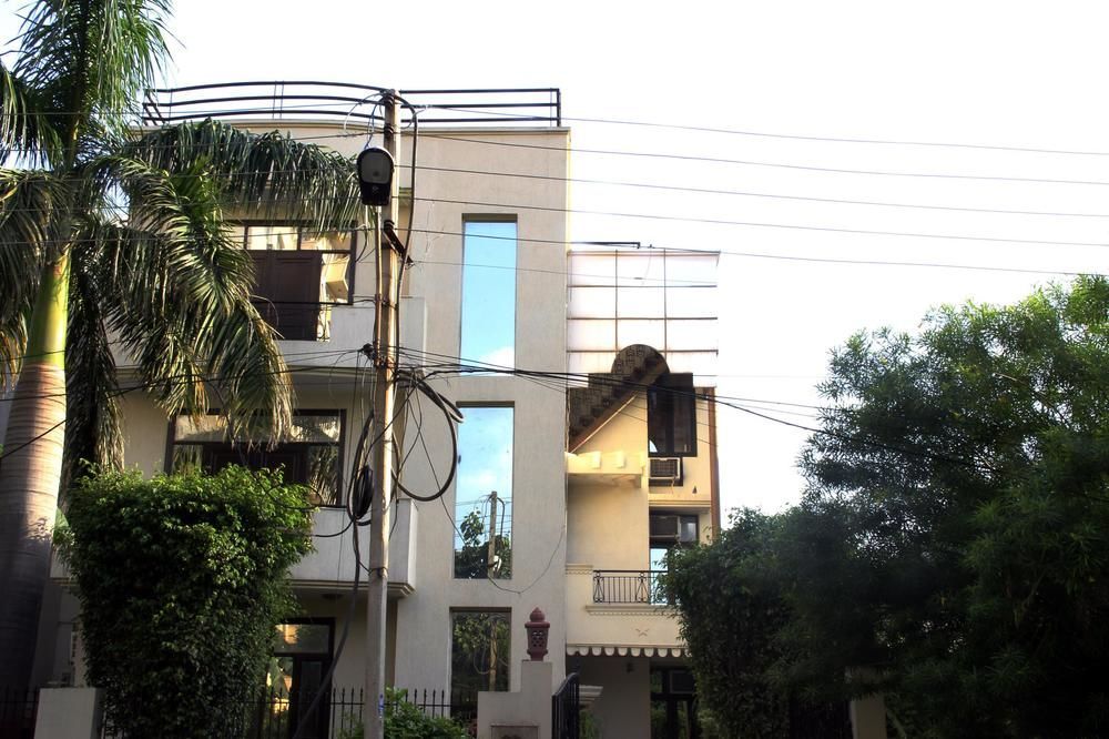 גורגאון Oyo Near Mg Road Near Aravali Biodiversity Park מראה חיצוני תמונה